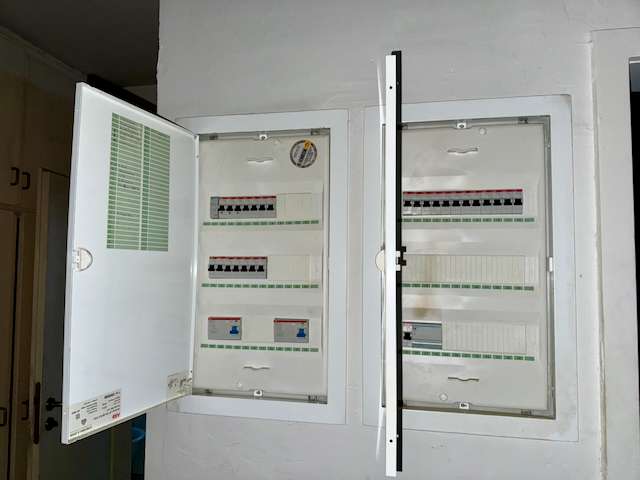 LEERE DREI ZIMMER WOHNUNG MIT SÜD BALKON!, Duisburg – Bild 4