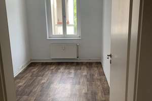 Schöne 3-Raum-Wohnung mit Balkon – Uhlandstr. 13, 39108 Stadtfeld Ost, Magdeburg – Vorschaubild 3