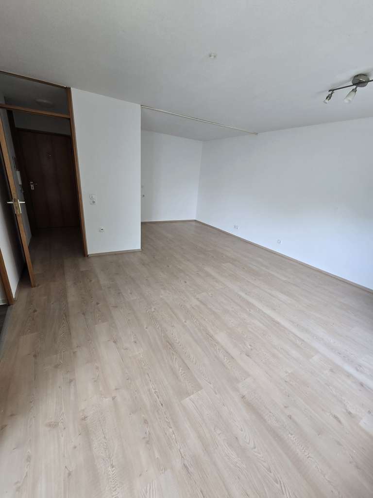 Immobilie in Schwäbisch Gmünd - Single - Wohnung mit Südterrasse und Gartenanteil - Bild 3