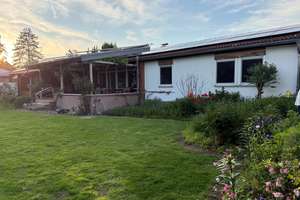 Familienfreundliches Einfamilienhaus mit 6 Zimmern in Erlangen – Lärchenweg 15, 91058 Tennenlohe, Erlangen – Vorschaubild 2