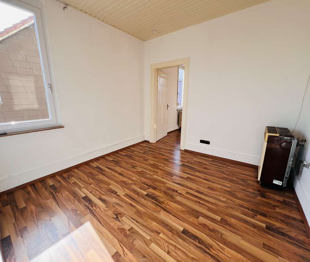 Immobilie in Stuttgart - Helle 2 Zimmer-Wohnung in sehr guter Lage - Bild 2