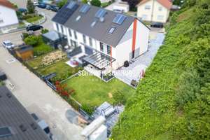 Reihenendhaus mit Garten, Terrasse und Einbauküche in Helmsheim – Die vollständige Adresse der Immobilie erhältst du vom Anbieter., 76646 Bruchsal – Vorschaubild 2