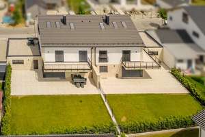 Premiumsegment in Flughafennähe: Hochwertige Villa in ruhiger Wohnlage
- Baujahr 2022 / neuwertig – Die vollständige Adresse der Immobilie erhältst du vom Anbieter., 85435 Erding – Vorschaubild 7