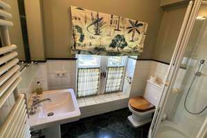 Property thumbnail 9