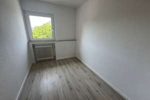 Helle 3 Zi.-Whng.- mit einem Wannenbad mit Fenster - Balkon - Duisburg Rheinhausen – Lortzingstraße 11, 47226 Rheinhausen-Mitte, Duisburg – Vorschaubild 5
