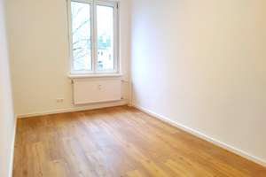 Helle 3-Zi.-Altbauwohnung mit Südbalkon & Keller im ruhigen Kiez ☎️0172-3261193 – Die vollständige Adresse der Immobilie erhältst du vom Anbieter., 10179 Mitte (Ortsteil), Berlin – Vorschaubild 5