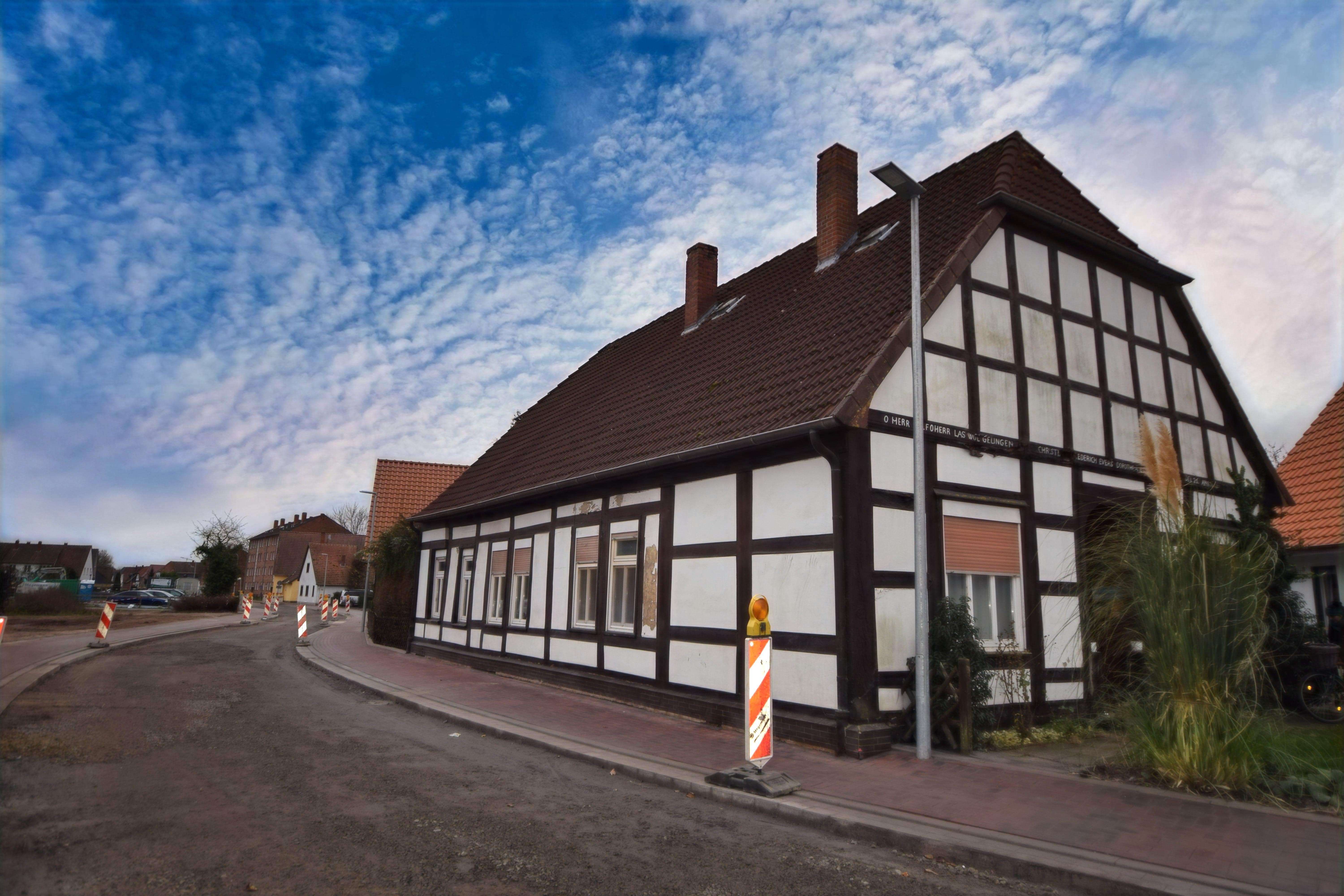 Charmantes Fachwerkhaus in zentraler Lage von Diepholz, Diepholz Kreis – Bild 1