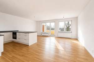 *Topmodernisiert, sonniger Balkon & Blick ins Grüne * zentrales  Hummelsbüttel* – Die vollständige Adresse der Immobilie erhältst du vom Anbieter., 22399 Hummelsbüttel, Hamburg – Vorschaubild 2