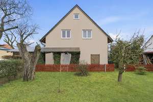 PROVISIONSFREI - Familienglück zum Greifen nah - Einfamilienhaus in Berlin-Staaken