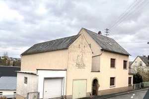 Einfamilienhaus mit viel Potenzial und großem Grundstück – Rhein-Lahn-Kreis – Vorschaubild 1