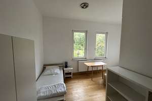 Mehrfamilienhaus mit großem Grundstück – seltene Gelegenheit in Philippsthal (Werra) – Die vollständige Adresse der Immobilie erhältst du vom Anbieter., 36269 Philippsthal (Werra) – Vorschaubild 6