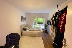 Terrassenwohnung im Grünen - 4 Zimmer mit Einbauküche, modernes Bad, Gäste-WC, Balkon, HWR – Berndorffstraße 6, 50968 Bayenthal, Köln – Vorschaubild 8