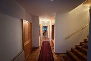 Selten großzügig u. komfortabel! Extravag. EFH m. 330 m² Wohnfl. u. 8,8 Ar Grdst. in idyll. Lage! – Die vollständige Adresse der Immobilie erhältst du vom Anbieter., 72664 Kohlberg – Vorschaubild 67