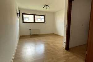 Versehen Sie dieses charmante Einfamilienhaus mit Ihrer persönlichen Handschrift – Köln – Vorschaubild 4