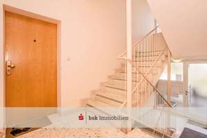 Gepflegte 3‑Zimmer-Wohnung mit traumhafter Terrasse und KFZ-Stellplatz – Die vollständige Adresse der Immobilie erhältst du vom Anbieter., 12277 Marienfelde, Berlin – Vorschaubild 3