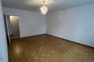 Wohnen mit Charakter: 2-Zimmer-Wohnung in Augsburg-Haunstetten – Doktor-Troeltsch-Straße 10 a, 86179 Haunstetten-Ost, Augsburg – Vorschaubild 2