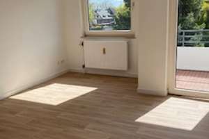 Renoviertes  2  Raum Apartment , offene Küche, Balkon – Lange Kamp 22, 47139 Beeck, Duisburg – Vorschaubild 3
