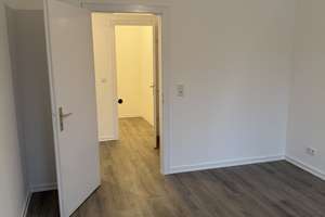 Frisch renovierte 2-Zi.-Wohnung mit Westbalkon in Bramfeld – Ilenkruut 15b, 22179 Bramfeld, Hamburg – Vorschaubild 4