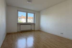 Lichtdurchflutete 3,0-Zimmerwohnung in Groß-Buchholz (Vogelsiedlung, am Mittellandkanal) – Gimpelsteg 3a, 30627 Groß-Buchholz, Hannover – Vorschaubild 2