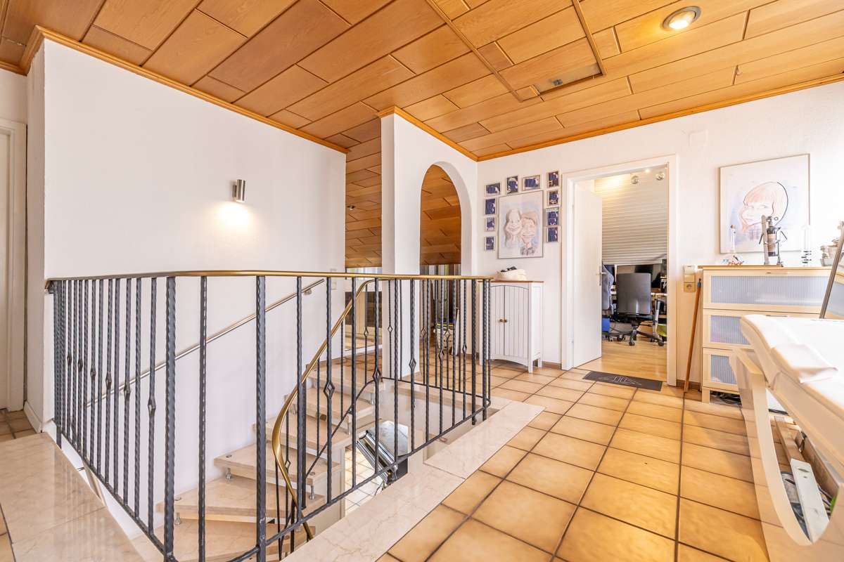 Immobilie in Walzbachtal - Ihr neues Zuhause in Jöhlingen- Einfamilienhaus mit ELW zum Wohlfühlen - Bild 11