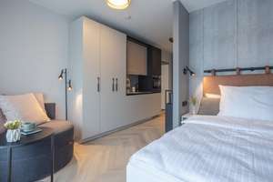 "The Lush One" - Exklusives Studio-Apartment über den Dächern von Düsseldorf – Mindener Straße 102-110, 40227 Oberbilk, Düsseldorf – Vorschaubild 1