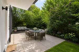 AIGNER - Schöne 2-Zimmer Wohnung mit Terrasse und großem Garten in Harlaching! – Die vollständige Adresse der Immobilie erhältst du vom Anbieter., 81545 Harlaching, München – Vorschaubild 1