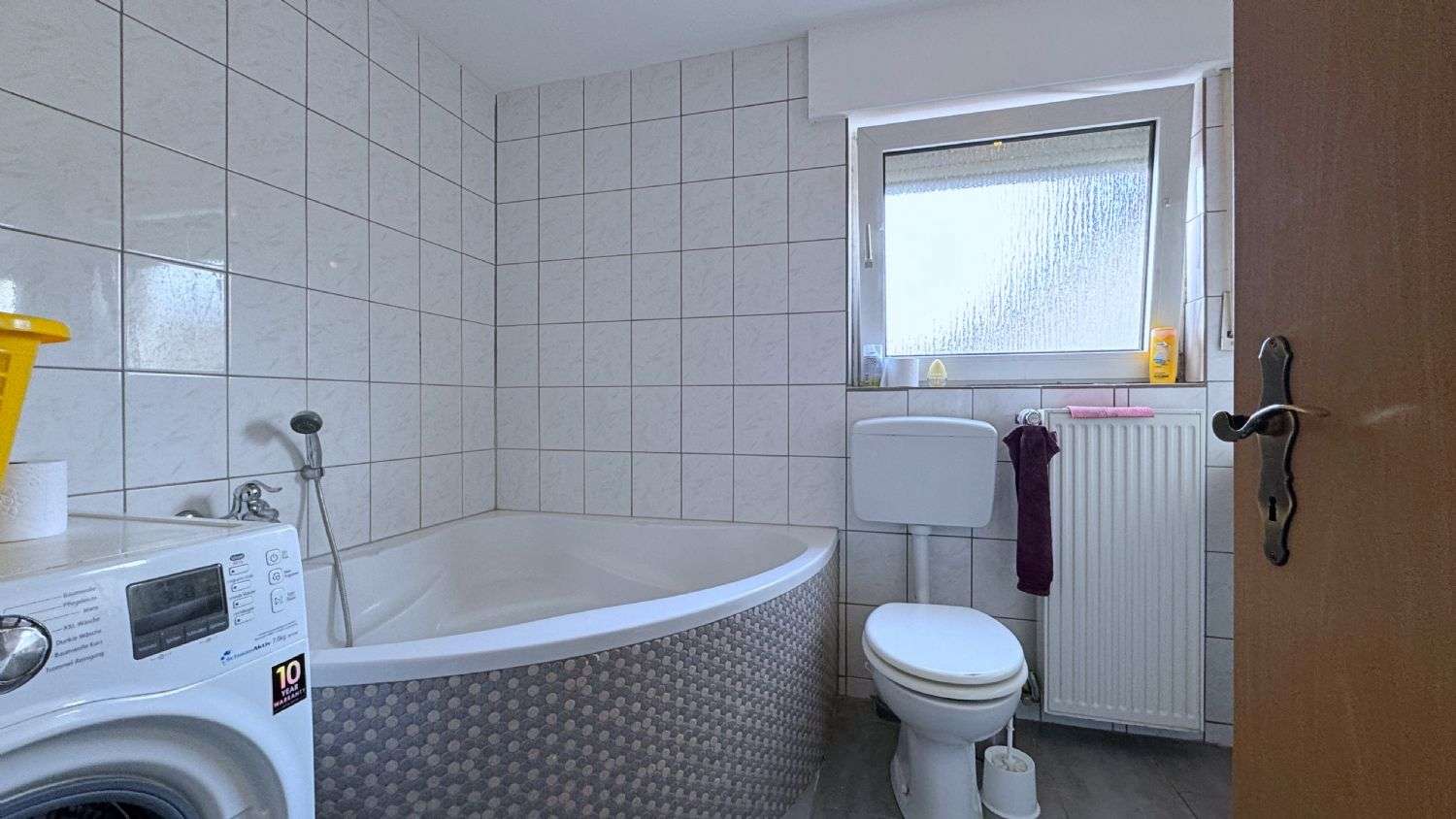 Immobilie in Einhausen - Vielseitiges Wohn- und Geschäftshaus mit zahlreichen Nutzungsmöglichkeiten - Bild 12