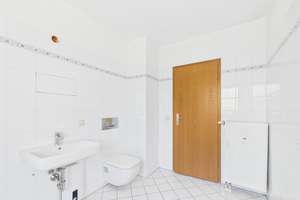 Bezugsfreie Maisonettewohnung mit 3 nutzbaren Räumen und Garten ! – Türkisstraße 7, 4319 Engelsdorf, Leipzig – Vorschaubild 12