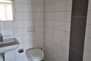 Weit oben mit Aufzug, hell und mit neuem Boden + Bädern – Am Brunnengarten 10, 68169 Neckarstadt-Ost/Wohlgelegen, Mannheim – Vorschaubild 6