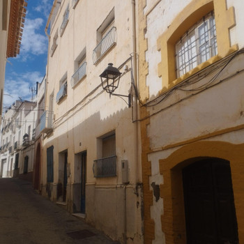 HAUS MIT SIEBEN SCHLAFZIMMERN ZUM VERKAUF IN SERÓN, ALMERÍA.