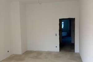 Kernsanierte Erdgeschosswohnung mit eigenem Eingang und EBK – Birkenstraße 10, 40233 Flingern Nord, Düsseldorf – Vorschaubild 8