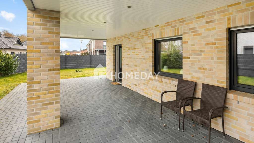 Immobilie in Herzlake - Modernes Einfamilienhaus mit Solar, Fußbodenheizung, Doppelgarage und Gartenidylle - Bild 3