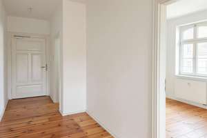 City-Maisonette | 4 Zimmer | Loggia | Aufzug | Sanierung 2016 – Die vollständige Adresse der Immobilie erhältst du vom Anbieter., 4317 Reudnitz-Thonberg, Leipzig – Vorschaubild 7