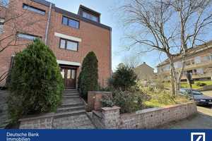 Großzügiges Mehrfamilienhaus mit vielseitigen Nutzungsmöglichkeiten – Düsseldorf – Vorschaubild 1