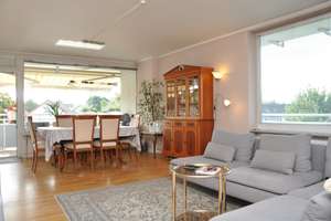 Perfekt für Familien: Lichtdurchflutete 4-Zimmer-Wohnung mit Sonnenbalkon und Lift – Die vollständige Adresse der Immobilie erhältst du vom Anbieter., 40474 Golzheim, Düsseldorf – Vorschaubild 4