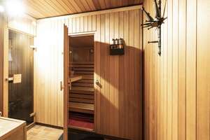 Einzigartige Traum-Villa  – Die vollständige Adresse der Immobilie erhältst du vom Anbieter., 80995 Lerchenau-West, München – Vorschaubild 31