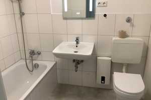 Helles Appartement mit Einbauküche in zentraler Lage zu vermieten – Dreilindenstr. 73, 45128 Essen – Vorschaubild 5