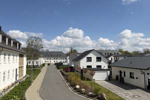 Offene Küche, 3 Zimmer, Parkett, neues Bad mit Dusche und Wanne – Mittelkamp 5a, 38642 Goslar – Vorschaubild 9