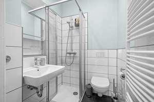 Altbau- Charme von 1910 – Großzügige 4-Zimmer-Wohnung im Westlichen Ringgebiet – Die vollständige Adresse der Immobilie erhältst du vom Anbieter., 38118 Westliches Ringgebiet, Braunschweig – Vorschaubild 11