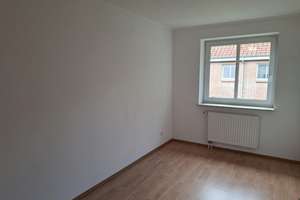 Reihenendhaus mit großem Grundstück in Sackgassenendlage – Am Erlengrund 29, 25335 Elmshorn – Vorschaubild 9