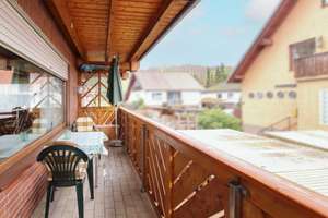 Gepflegtes 7-Zi.-Zuhause mit Garten, 2 Garagen und Carportstellplatz in Delligsen – Die vollständige Adresse der Immobilie erhältst du vom Anbieter., 31073 Delligsen – Vorschaubild 5