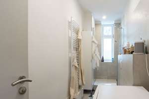 HOMESK - Sofort bezugsfreie 3-Zimmer-Altbauwohnung im Hochparterre im Prenzlauer Berg – Zehdenicker Straße 7, 10119 Prenzlauer Berg, Berlin – Vorschaubild 16