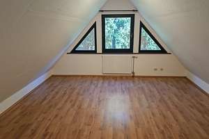 Großes freistehendes Zweifamilienhaus 245qm Wohnfläche 9 Zimmer – Die vollständige Adresse der Immobilie erhältst du vom Anbieter., 13589 Falkenhagener Feld, Berlin – Vorschaubild 30