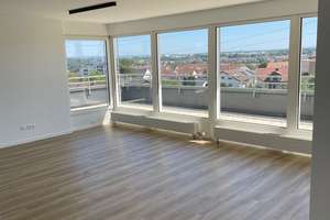 Modernisiertes Penthouse mit 4,5 Zimmern in Holzgerlingen – Hohenzollernstrasse 2, 71088 Holzgerlingen – Vorschaubild 1