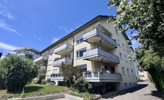 2-Zimmer-Stadtwohnung mit Balkon und ausgebauten Dachspitz nahe GZH/Schloss