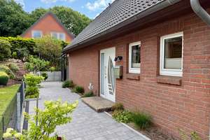 Ihr neues Zuhause – Gepflegtes Einfamilienhaus mit Wohlfühlcharakter in Osterrönfeld – Die vollständige Adresse der Immobilie erhältst du vom Anbieter., 24783 Osterrönfeld – Vorschaubild 23