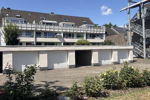 Seltene Gelegenheit: Zwei gepflegte Mehrfamilienhäuser in erstklassiger Lage von Niederkassel