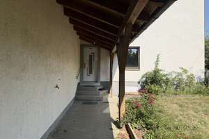 Großzügiges Zweifamilienhaus auf 1.113 m² Grundstück in Regensburg-Leoprechting – 93053 Oberisling-Graß, Regensburg – Vorschaubild 4