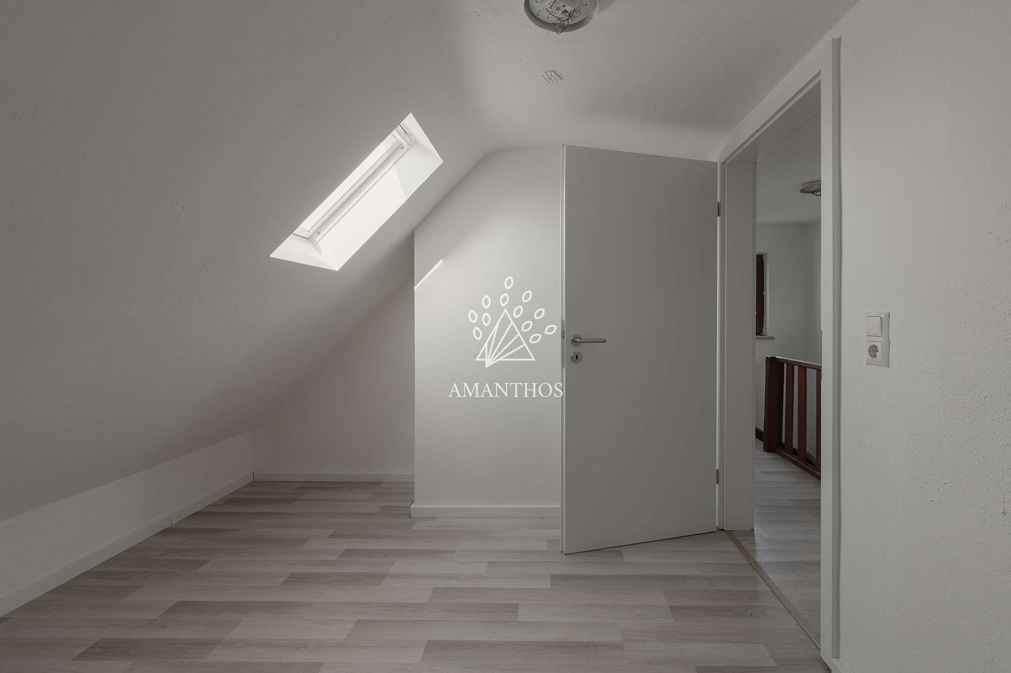 Immobilie in Ludwigsburg - Das Haus mit Entwicklungspotential I Modernisierungsbedürftige Immobilie für Hobbyhandwerker in LuBu - Bild 7