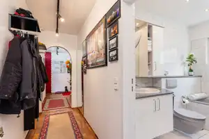 KÖLN-WEIDEN * Topp gepflegter Atrium-Bungalow mit versetzten Ebenen * Garage * 2 Bäder – Köln – Vorschaubild 16